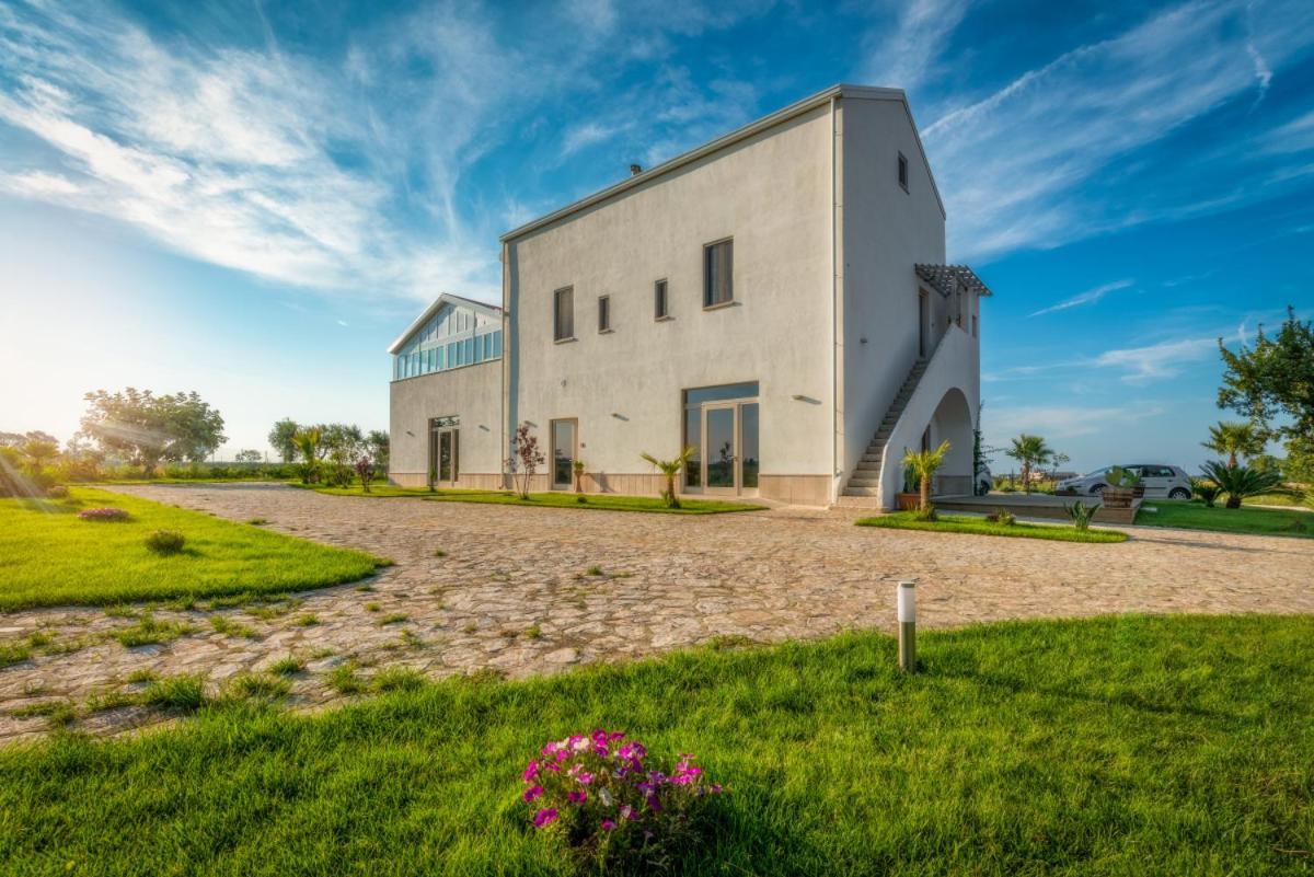 Masseria Cannella Alloggio per agriturismo *